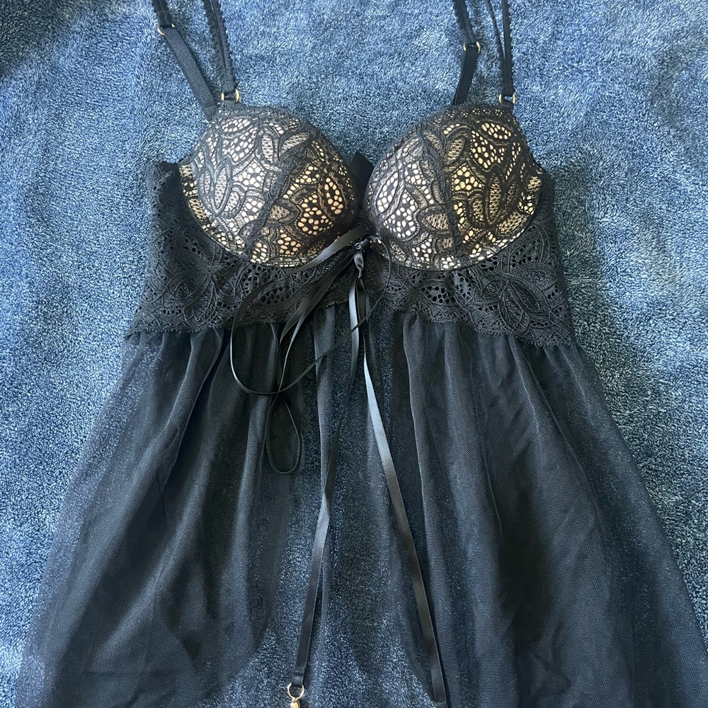 Victoria's Secret Black Lace baby doll